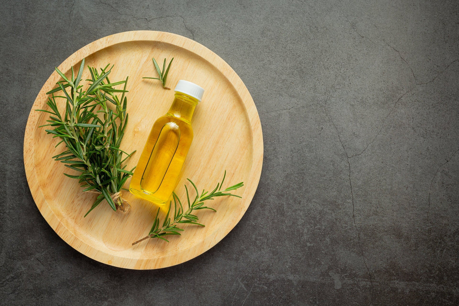 Unlocking Hair Growth: The Benefits and Application of Rosemary Oil